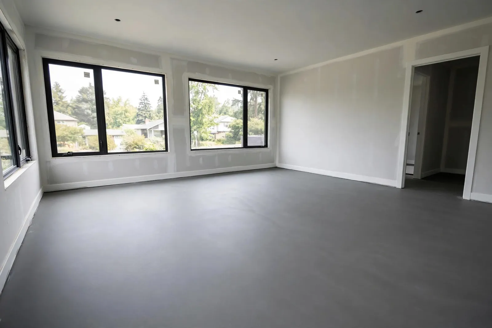 Luxury vinyl flooring in Prince Frederick, MD by Waldorf Luxury Vinyl Plank Company